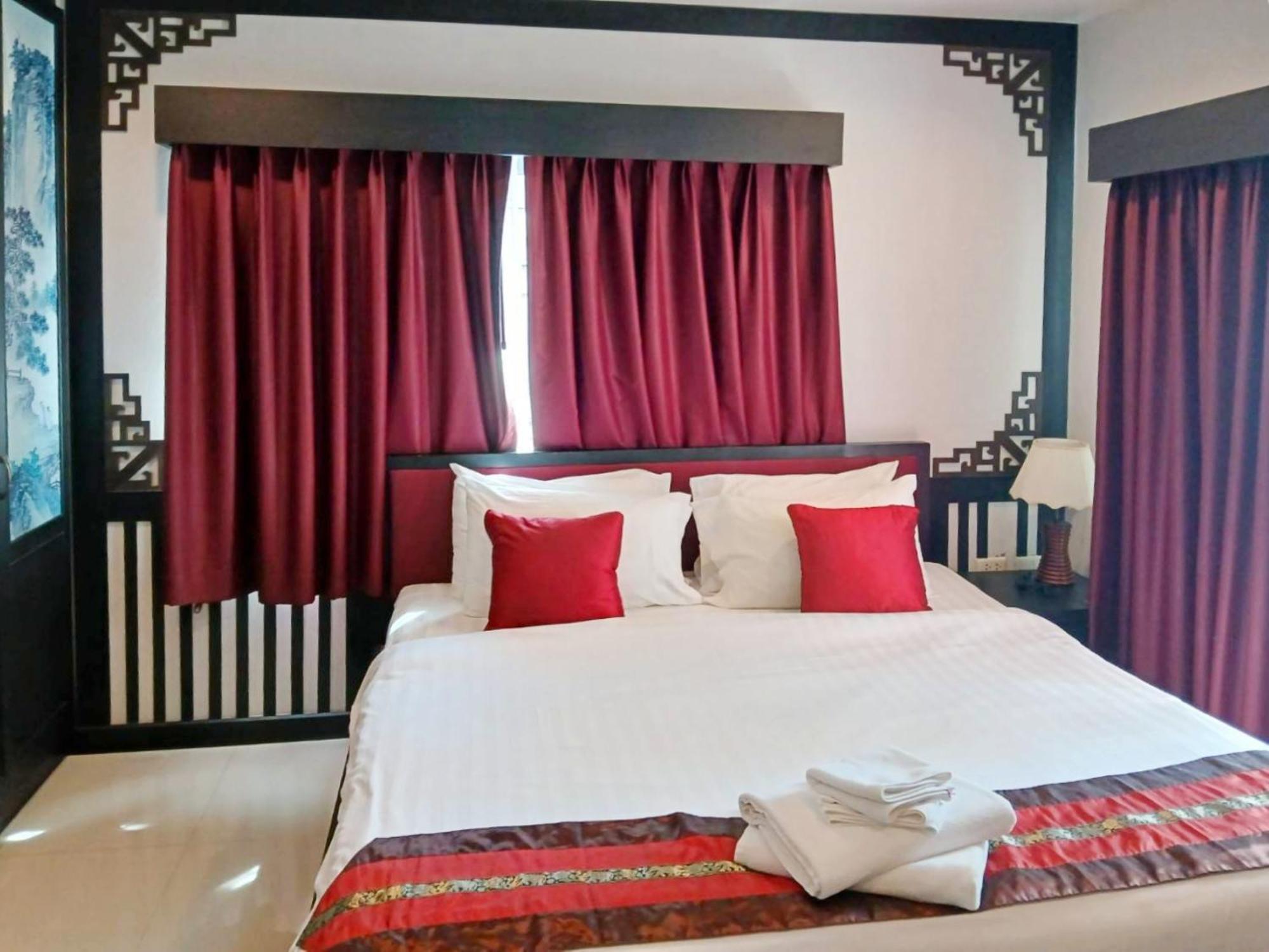 Sunray Beach Hotel Patong 外观 照片
