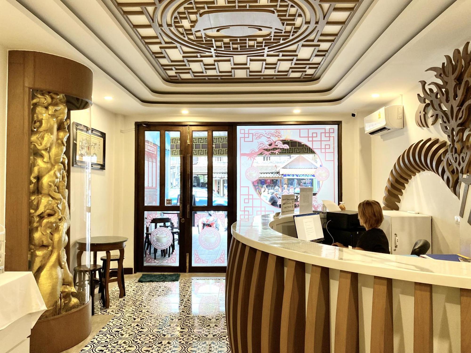 Sunray Beach Hotel Patong 外观 照片