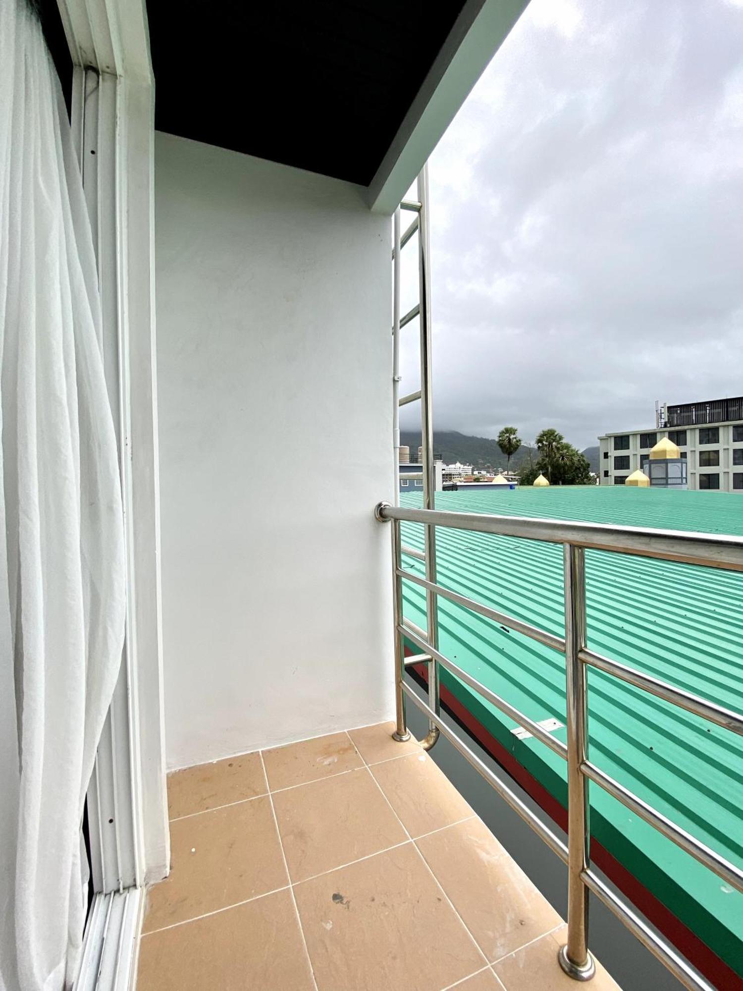 Sunray Beach Hotel Patong 外观 照片