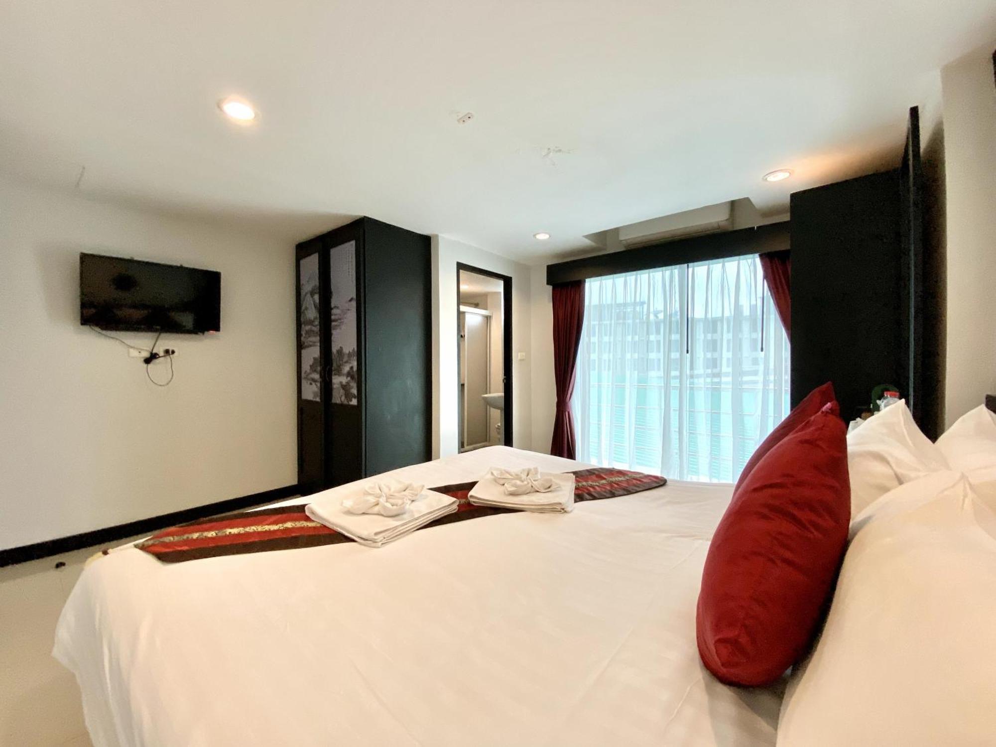 Sunray Beach Hotel Patong 外观 照片
