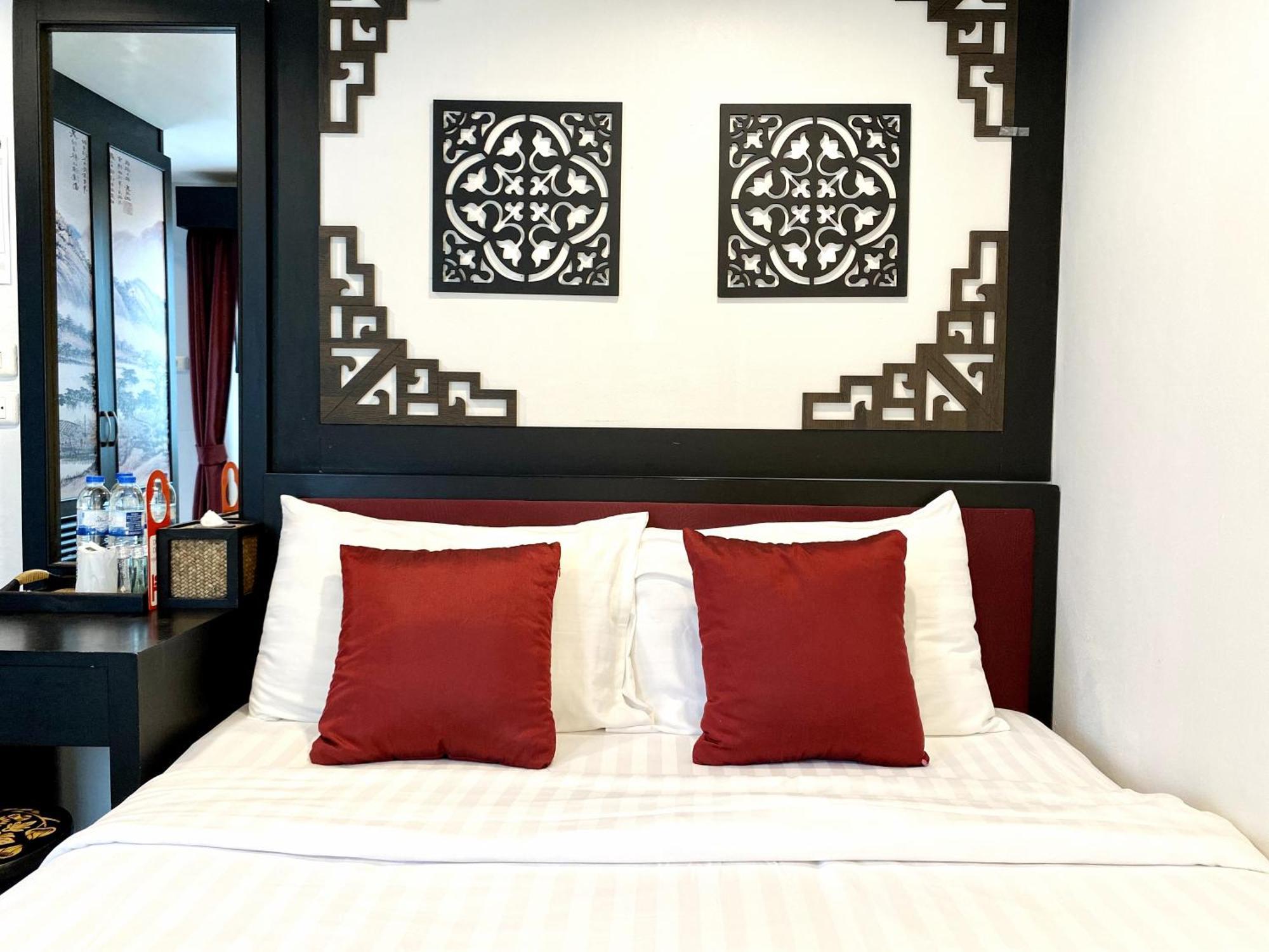 Sunray Beach Hotel Patong 外观 照片