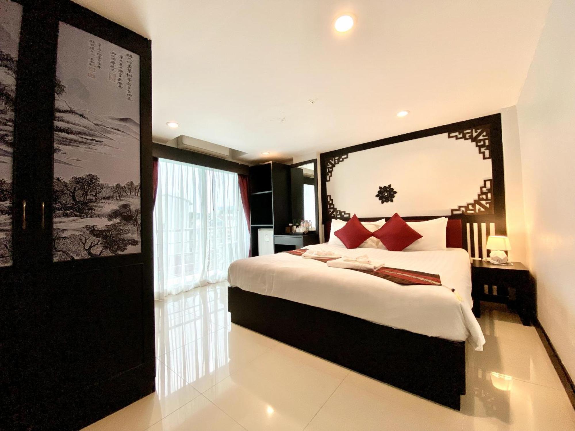 Sunray Beach Hotel Patong 外观 照片